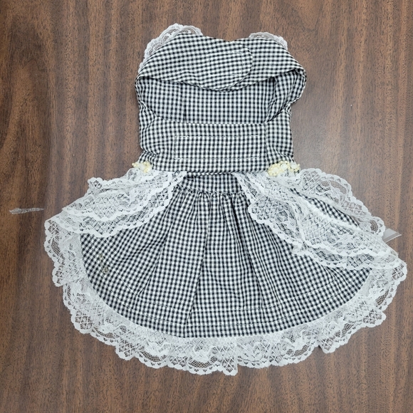 🐩🐩HANDMADE🐩🐩 Beautiful Gingham Dog Dress with Lace, Ribbon Pearls & Bows S - Picture 2 of 9